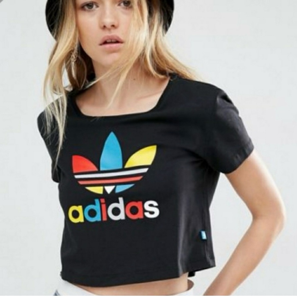 Adidas Woman’s Small Cropped Top Shirt Colorful Trefoil